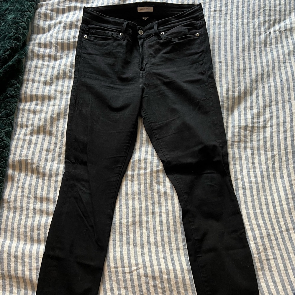 Good American skinny jeans.